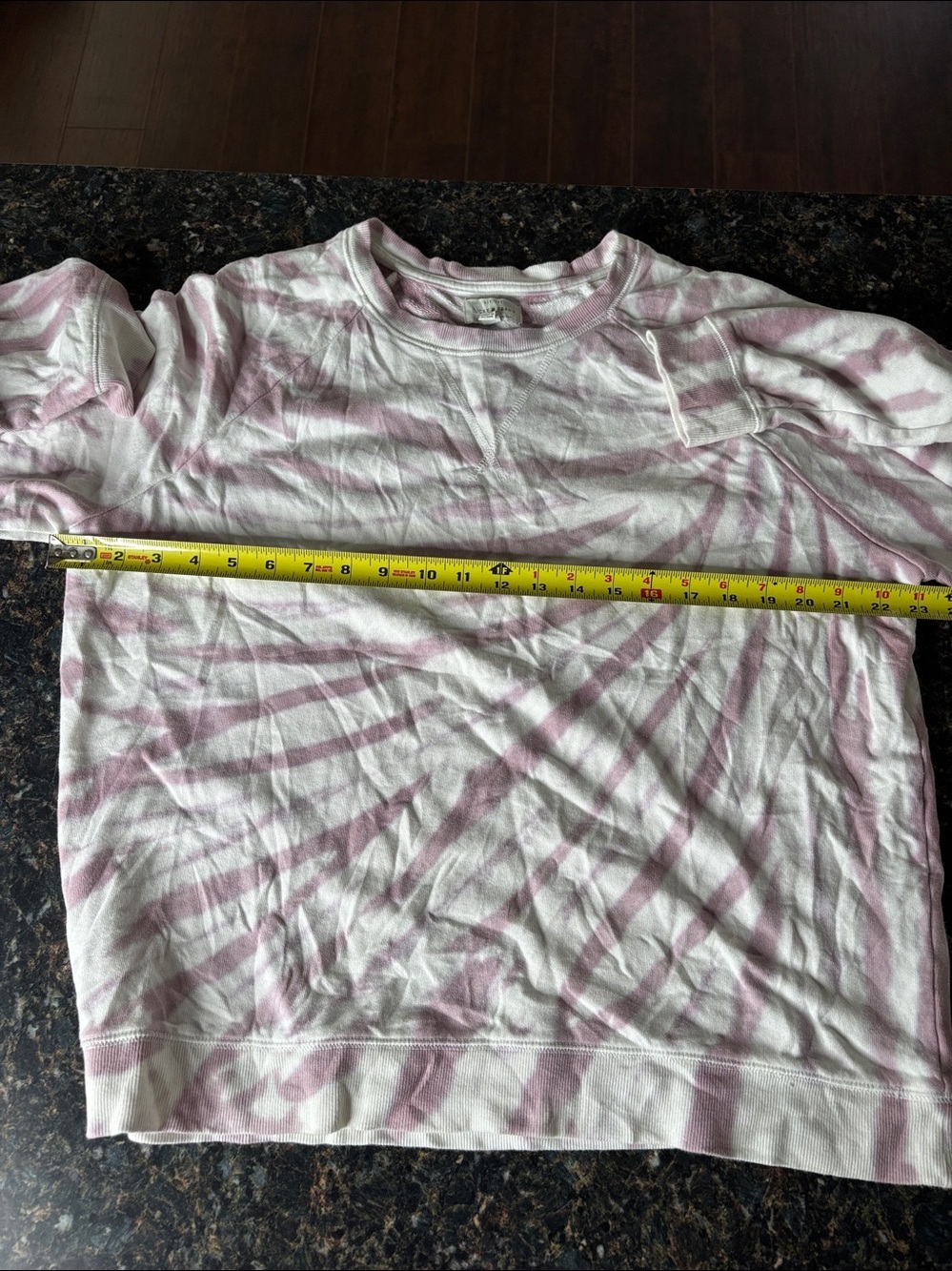 Lucky Brand Pink and White Tie-Dye Crewneck Sweatshirt size XL - Picture 6 of 9